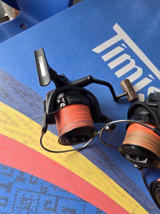 Vând mulinete okuma 8k