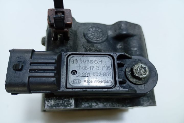 Senzor presiune  supraalimentare 0281002961 Renault Koleos prima gene