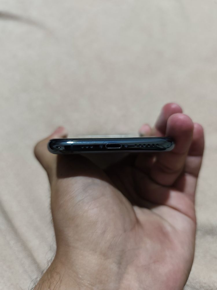Iphone 11pro 256/70% full koplekt garantiya ideal