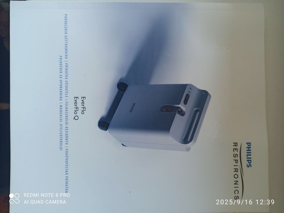 Vând concentrator oxigen . Pret 2000 Ron negociabil.