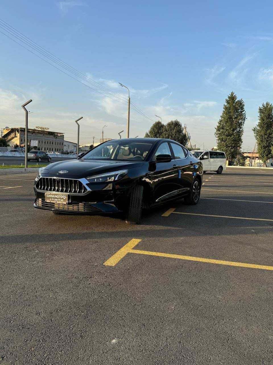 Jac J7 От кучи: 150  Дивигател: 1.5 turbo Макс. тезлик: 220 км.с