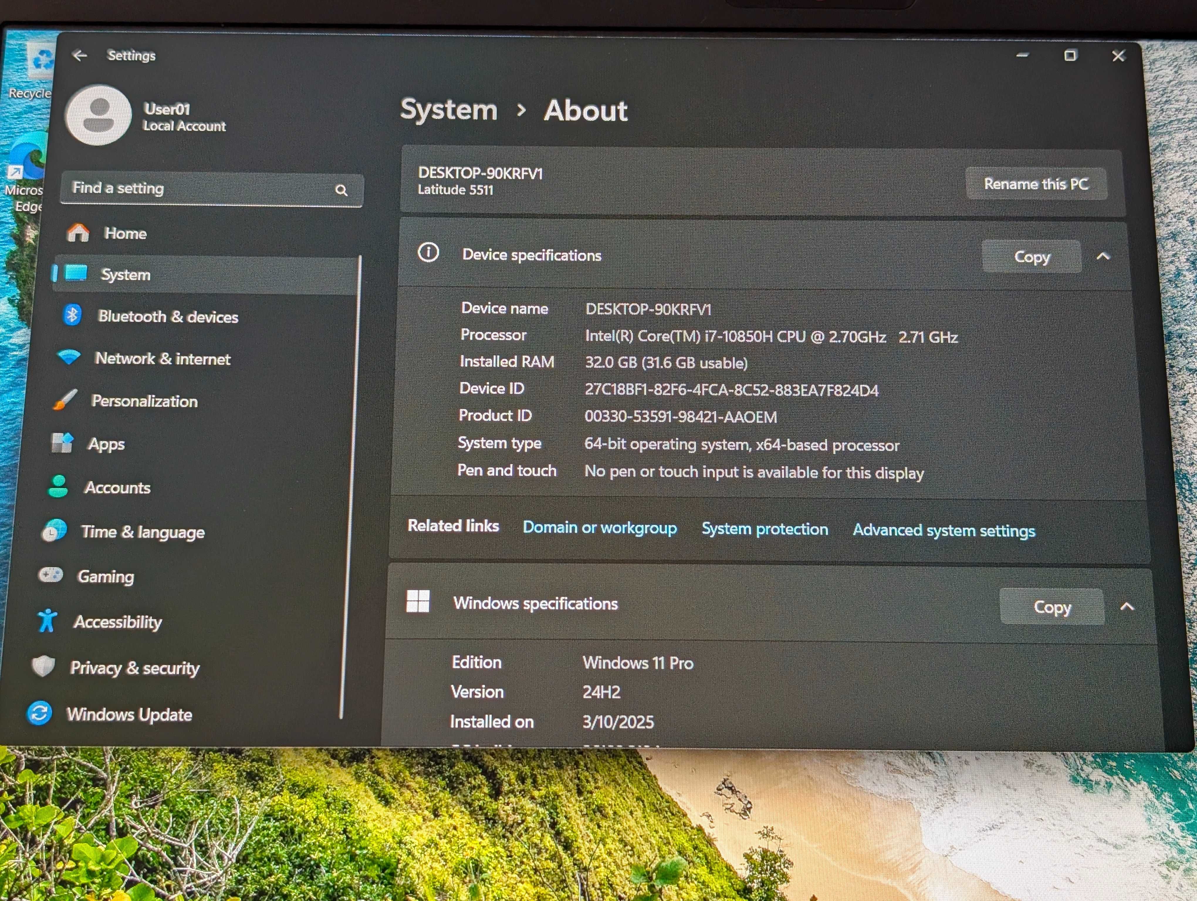 (3989лв. нов) Dell Latitude 5511 [MX250, i-7, 32GB RAM]