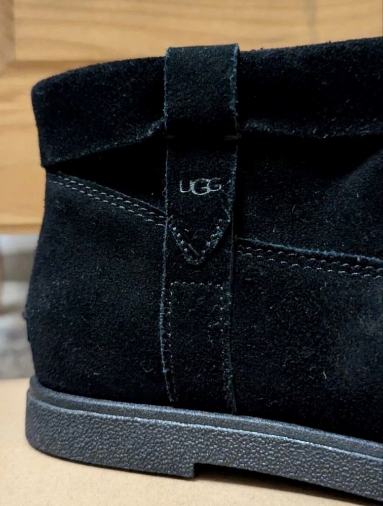 Женские ботинки UGG  Australia из черной замши