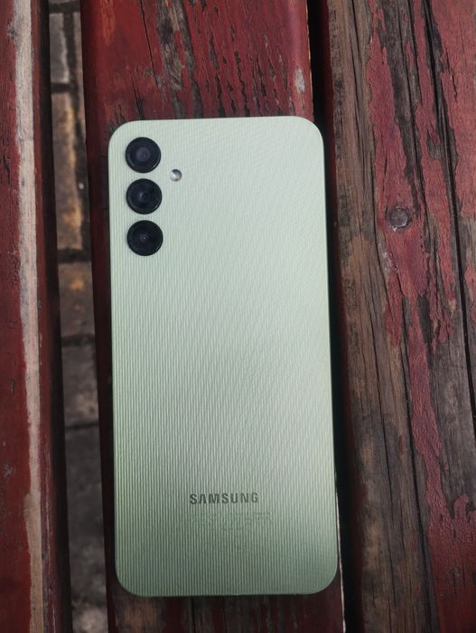 Samsung a14 in stare fff bună!