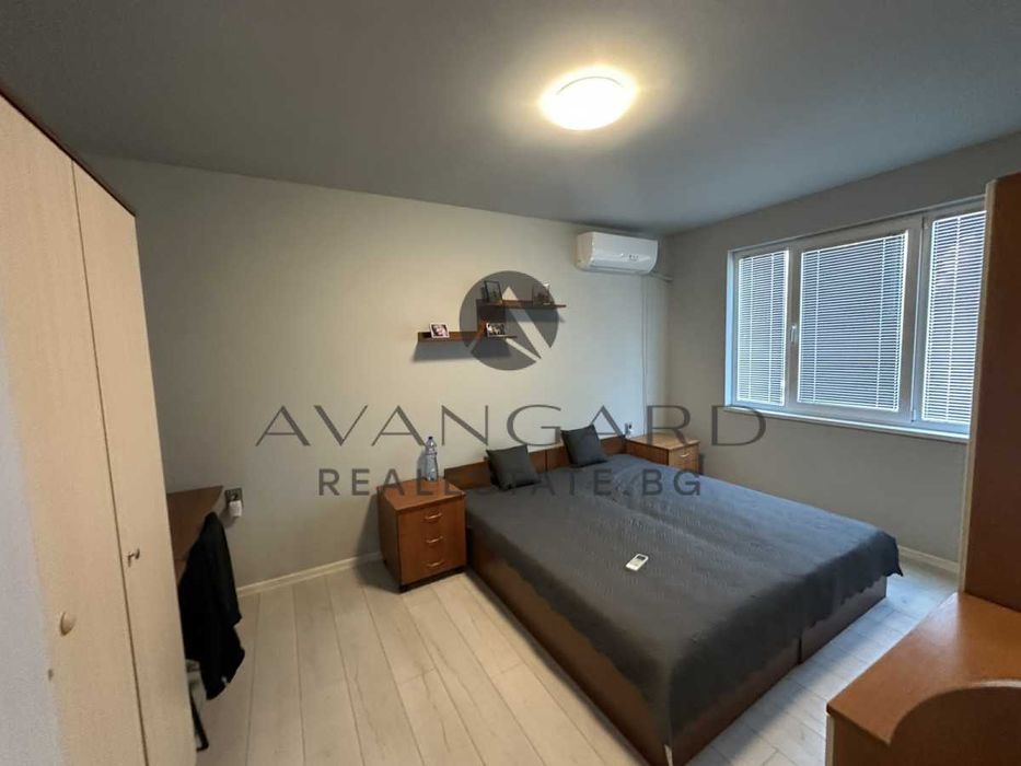 оф.20515 Четиристаен обзаведен с готови наематели/Смирненски