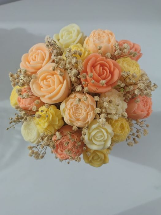 Fac la comanda aranjamente parfumate din ceară de soia