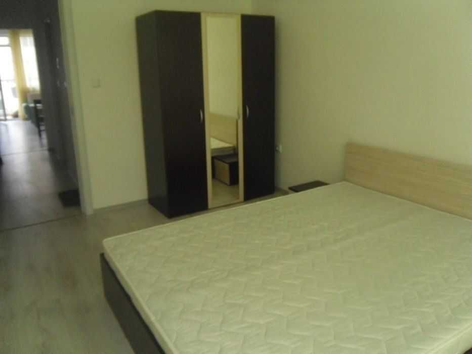 Дава се под наем Тристаен апартамент в София, Гео Милев - 109 кв.м за 499.8 € - Снимка #4