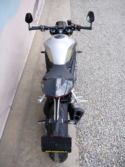 Motocicleta Triumph Speed Triple 1200 RS 2025 | Rate