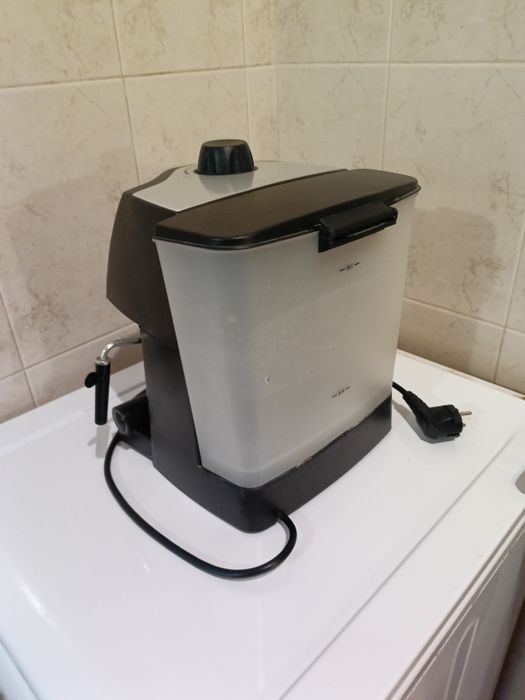 Кафемашина AYCO,