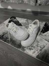 Adidasi Nike AF1 Triple White