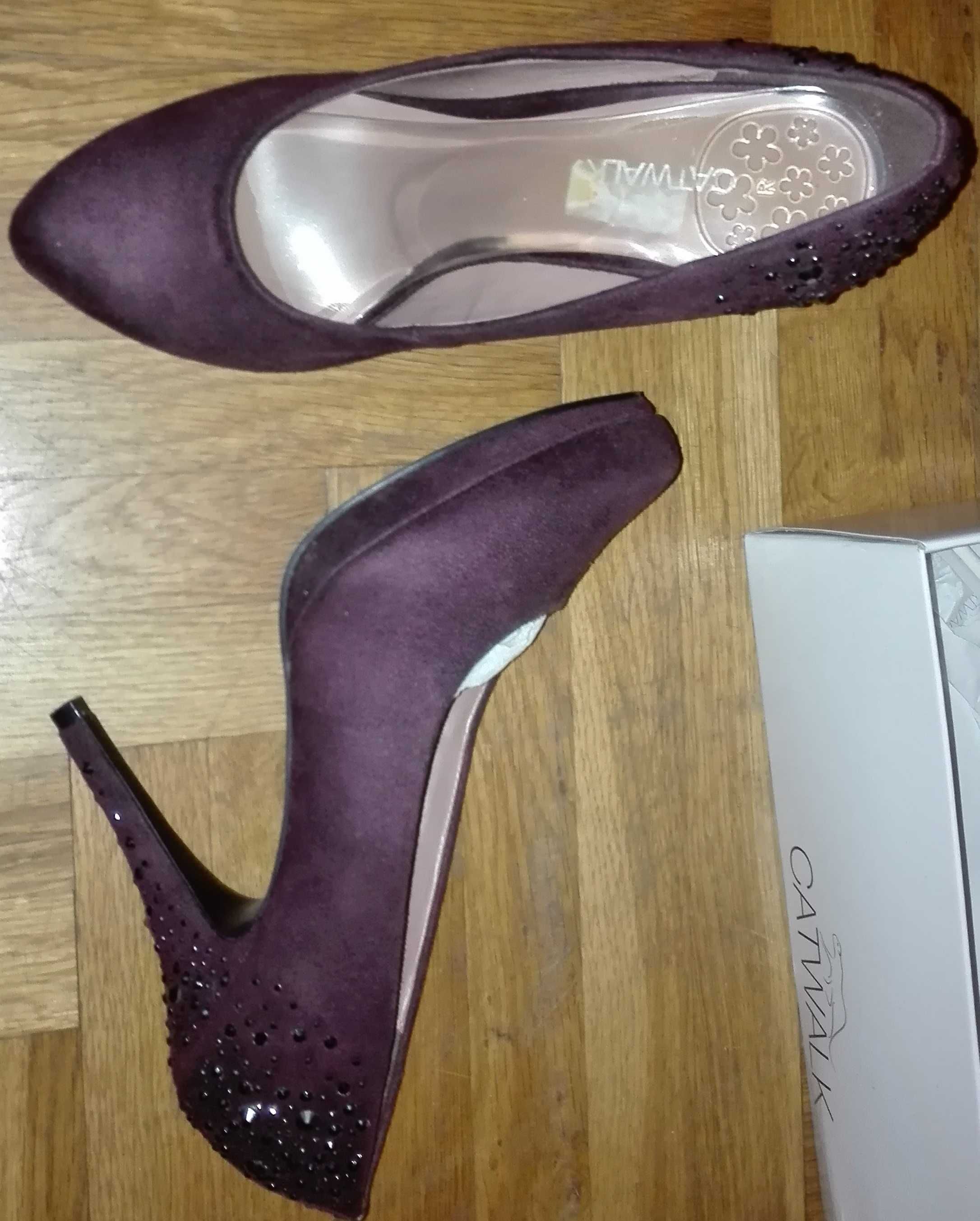 Дамски обувки № 38 официални - тъмно лилави
