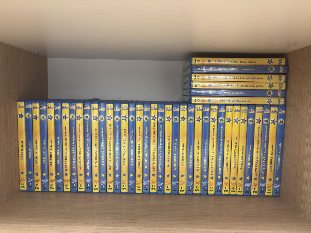 Set parțial DVD Disney’s Magic English