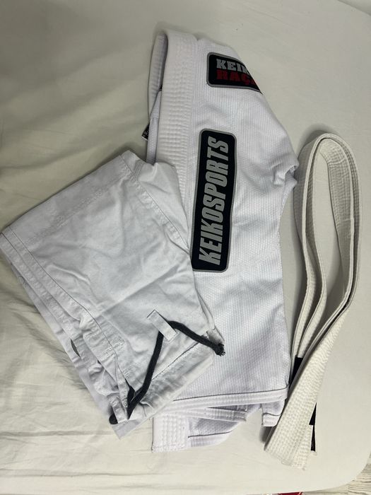 Кимоно для джиу-джитсу