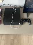 Vand PS4 cu jocuri