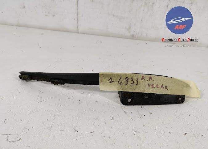 Десен заден калобран / Desen zaden kalobran Оригинален за Land Rover R