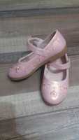 Pantofiori roz