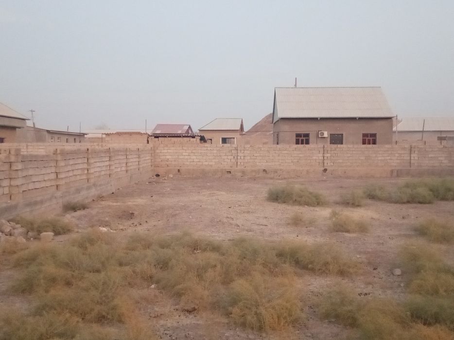 Yer uchaska sotiladi