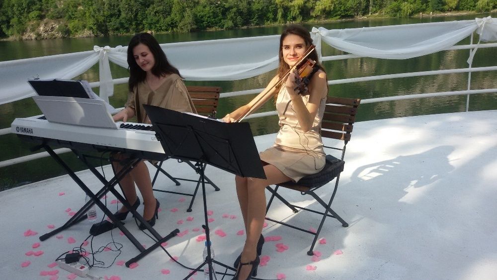 Водещ на изнесен ритуал 350 лв.