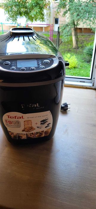 Masina de copt paine TEFAL Bread of the World PF6118, 1.5kg, 19 progr