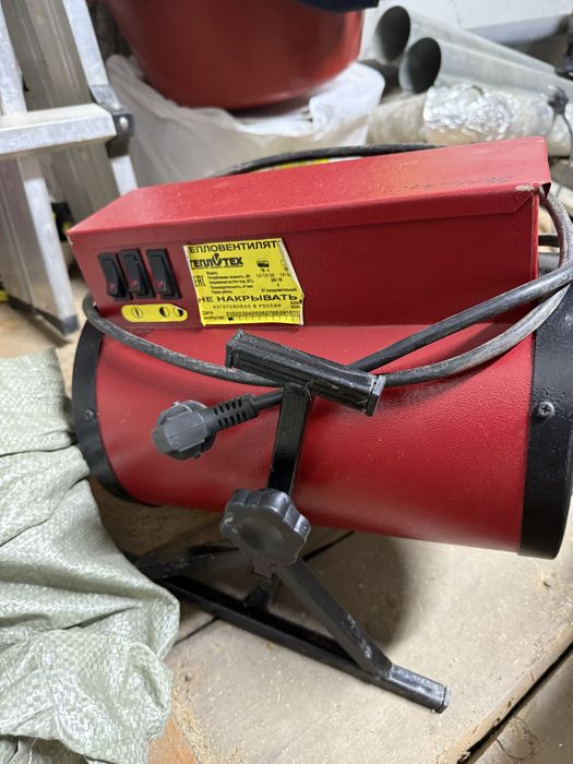 Продам тепловую пушку б/у  цена 17000 тенге