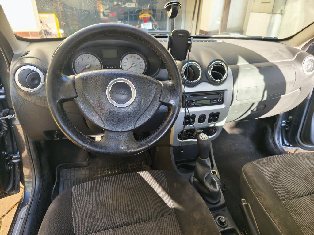 Dacia Sandero 1.6 16V 2009 • 210.000 km • Stare bună • 3.200 € neg.