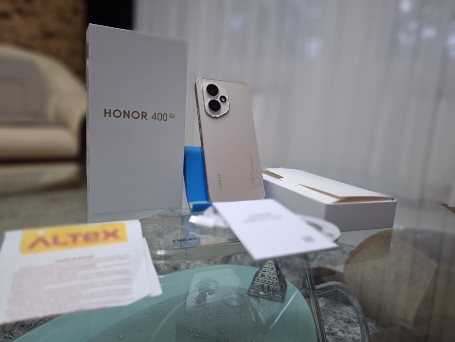 Honor 400 256GB, garantie iulie 2027, Desert gold, ca nou