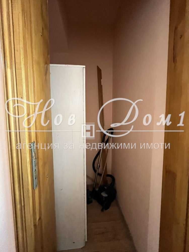 Дава се под наем Тристаен апартамент в Варна, Център - 92 кв.м за 561 € - Снимка #5