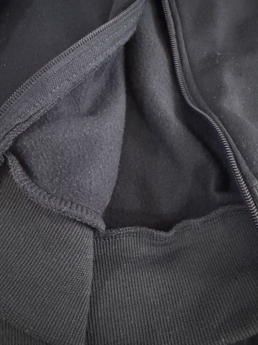 Женский спортивный костюм