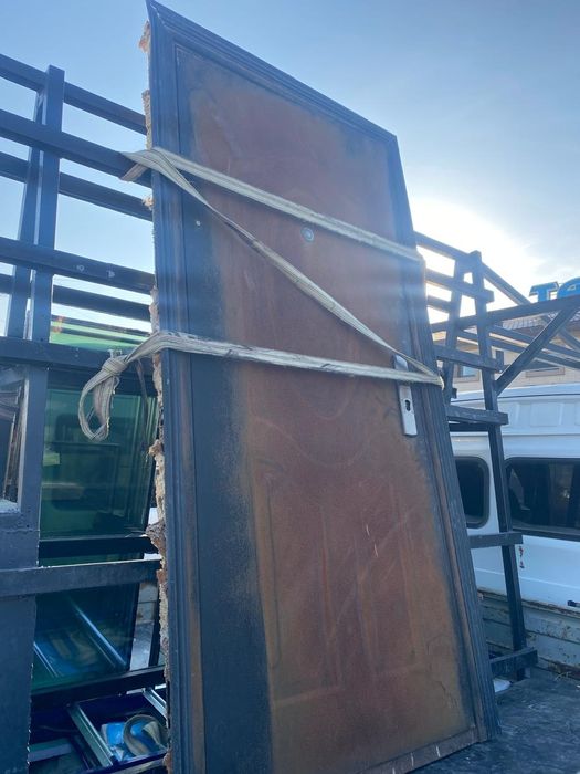 Есік сатылады арзан бағамен