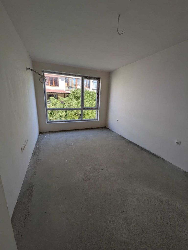 Продава се Тристаен апартамент в Бургас, Възраждане - 93 кв.м за 2366 €/кв.м - Снимка #13