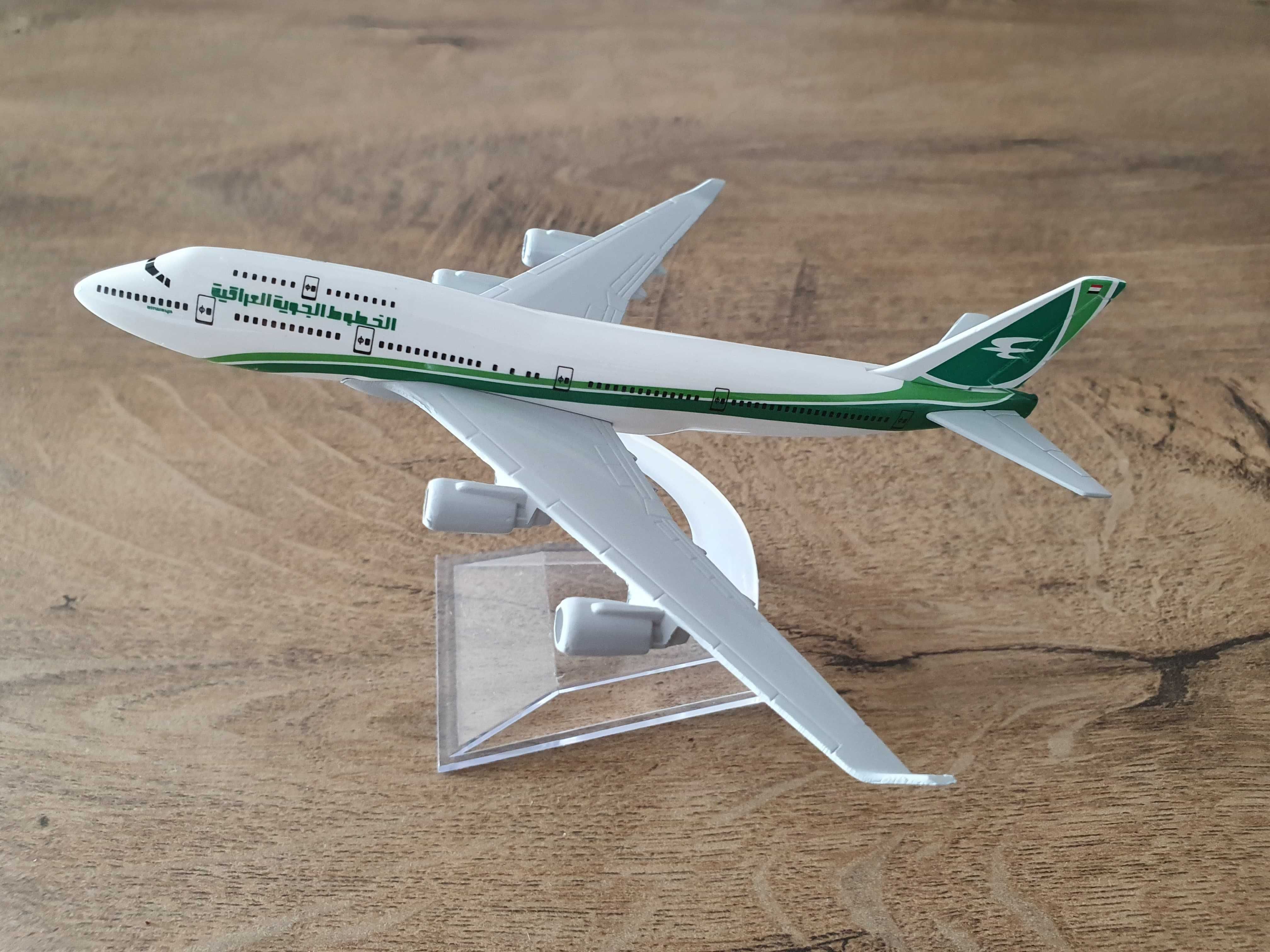 Macheta metalica de avion Iraqi Airways | Decoratie | Perfect pt cadou