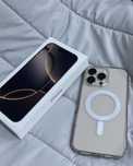 Iphone 16 pro Desert