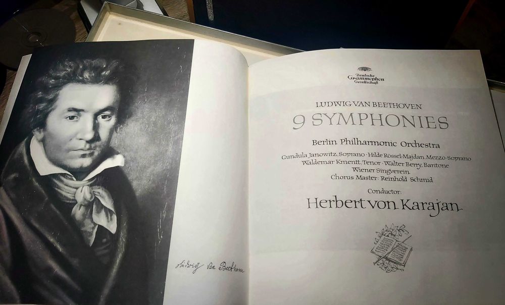 Beethoven - 9 Simfonii (8 LP) Karajan, DG - Box set (Stare VG+)