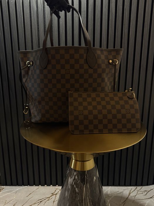 Geantă Louis Vuitton Neverfull MM