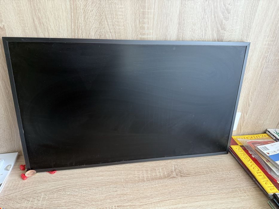 Продавам телевизор Samsung QE32LS03BBUXXH