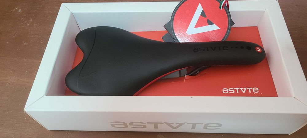 Sa bicicleta Astute Skycarb SR - 145 grame