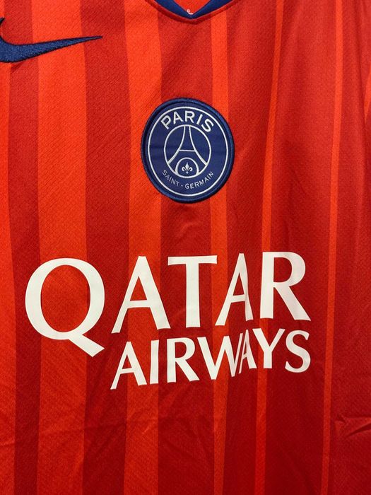 Тениска на PSG за сезон 25/26 в отлично състояние!