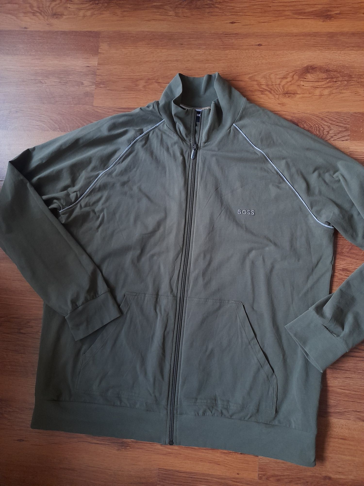 Boss мъжко горнище 2XL размер.