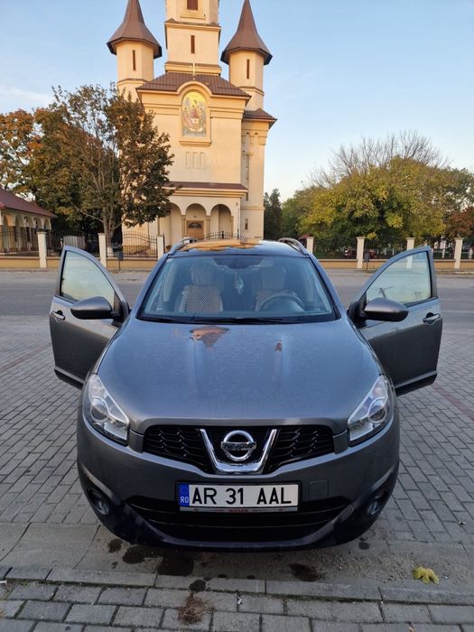 Nissan Qashqai + 2
