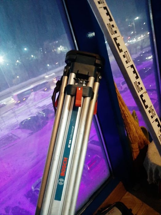 Продам нивелир б/у в срочном порядке. Т