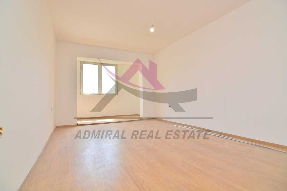 Продава се Тристаен апартамент в Варна, Трошево - 68 кв.м за 1986 €/кв.м - Снимка #1