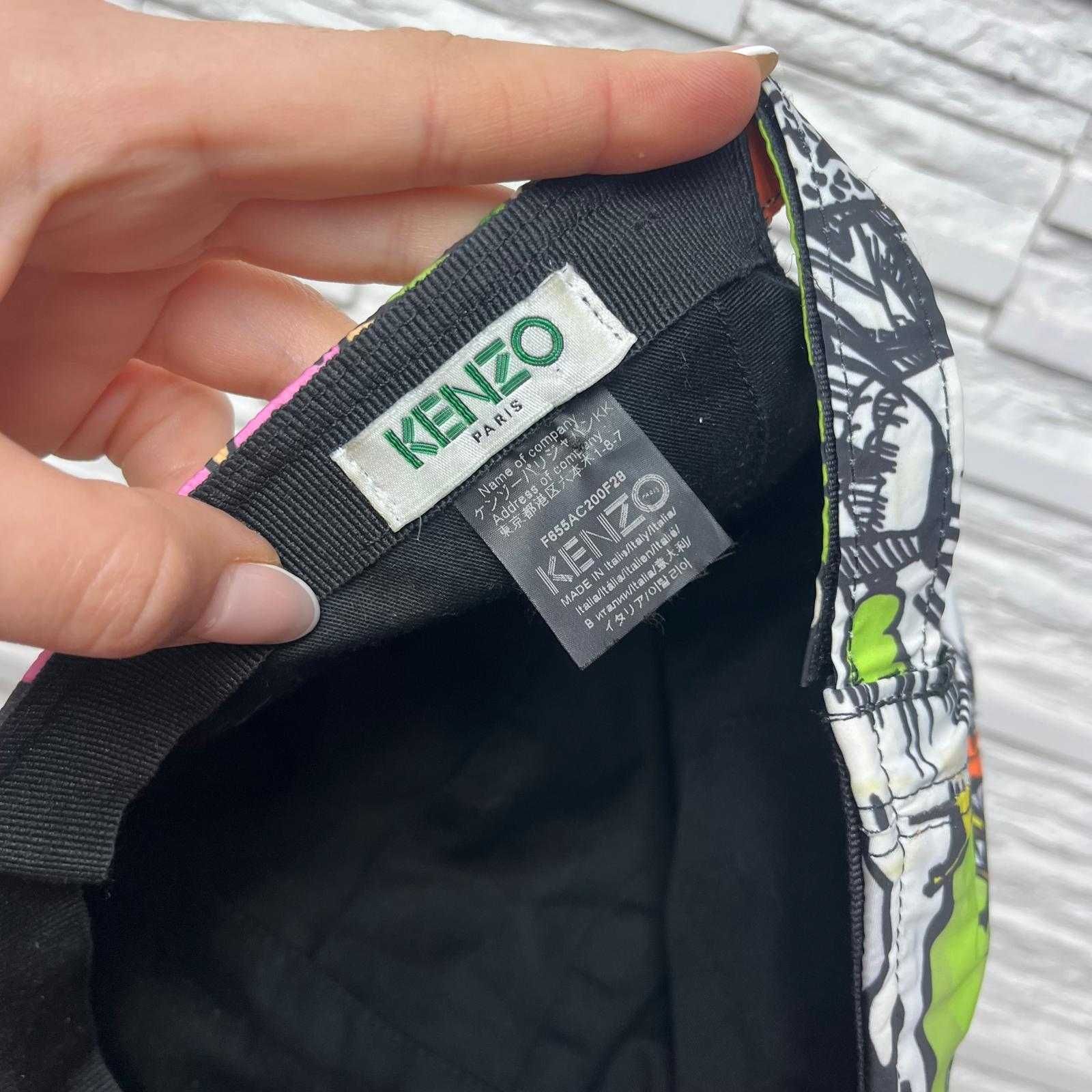 Шапка на марката Kenzo