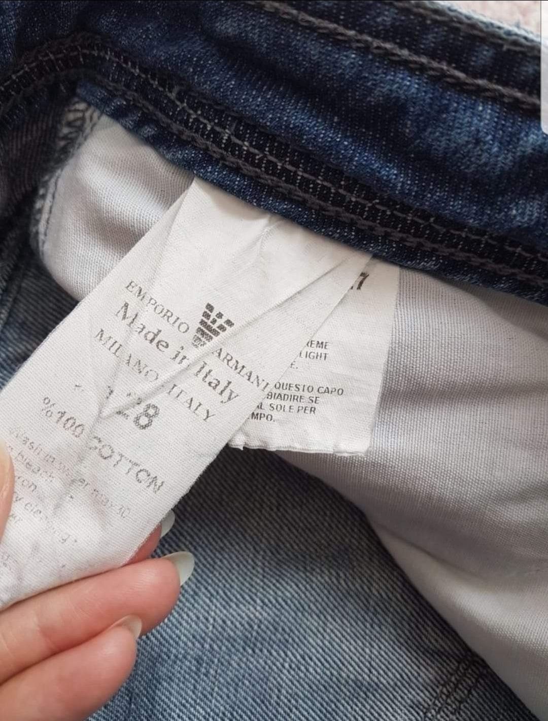 Blugi scurți Armani Jeans S