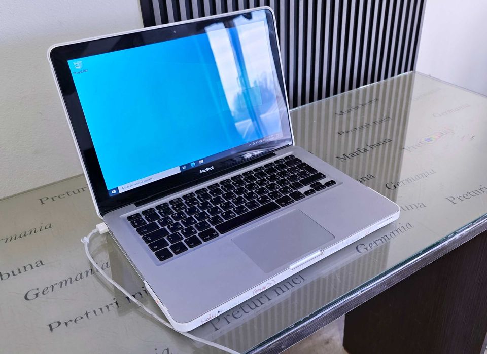 Laptop core i5 - Apple Macbook A1278 - functional,instalat