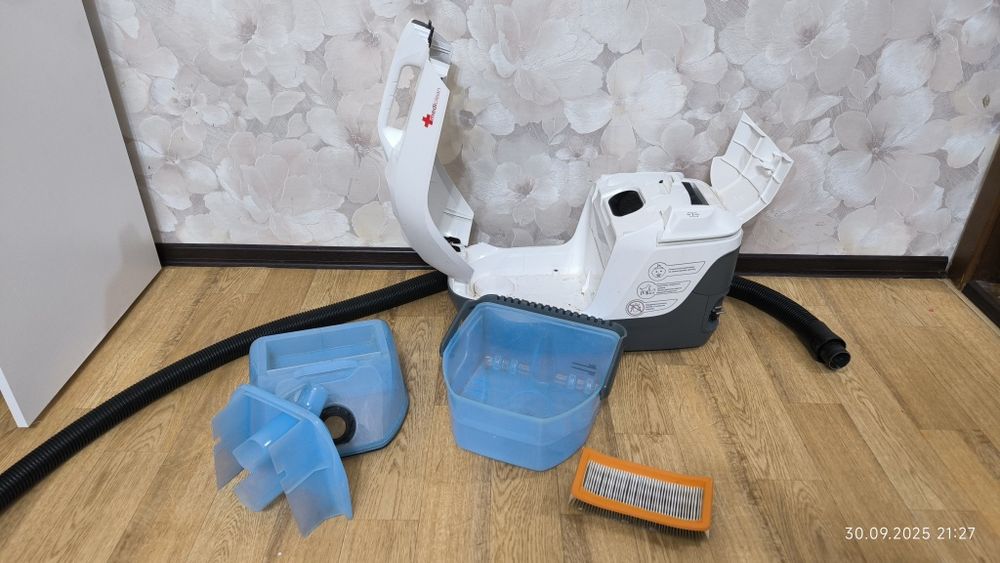 Пылесос KARCHER medi clean
