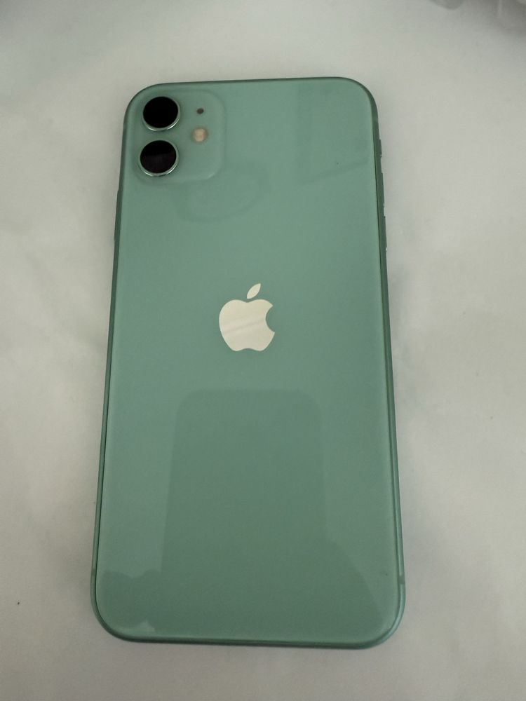 Iphone 11, 128gb. В отличном состоянии.