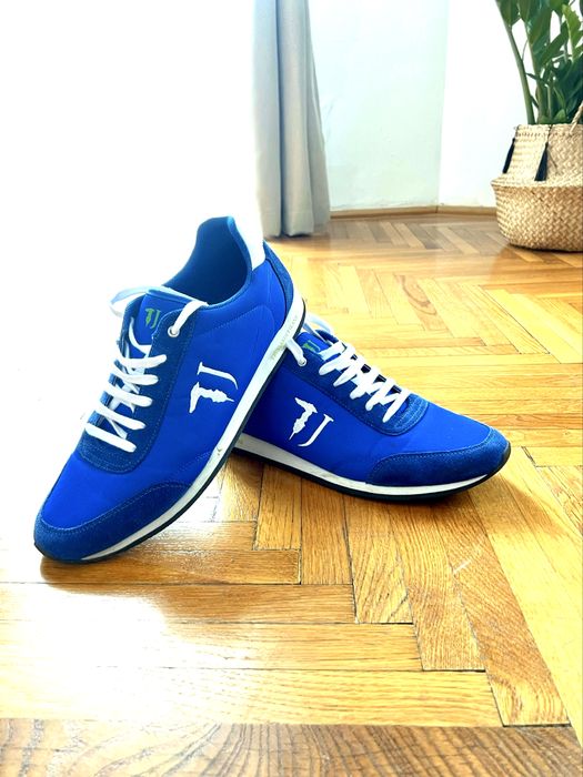 Adidași Trussardi nr 45 in stare impecabila