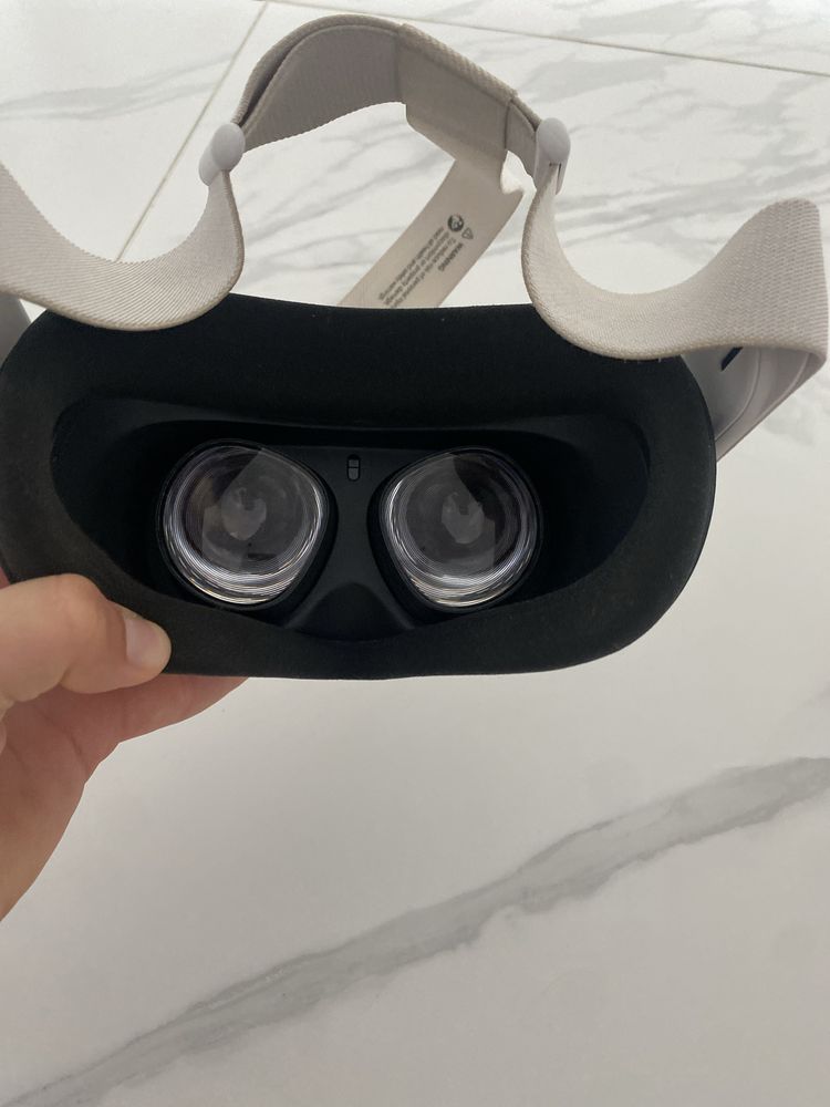 Meta Oculus Quest 2 | 128 GB