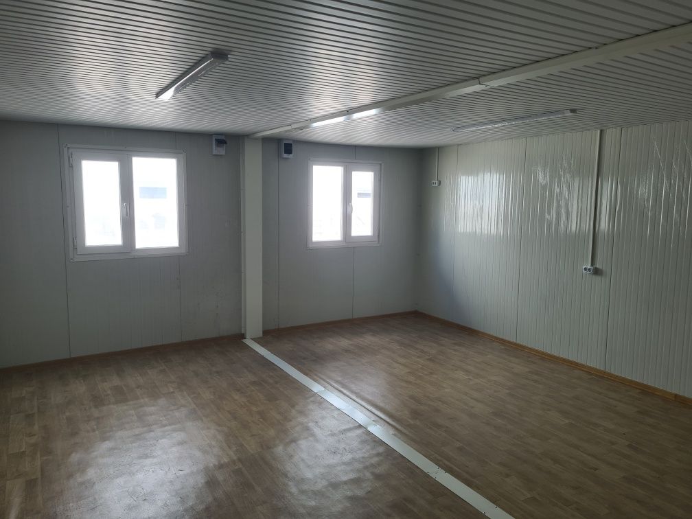 Vând containere diferite modele, birou, vestiar, grup sanitar, vitrina