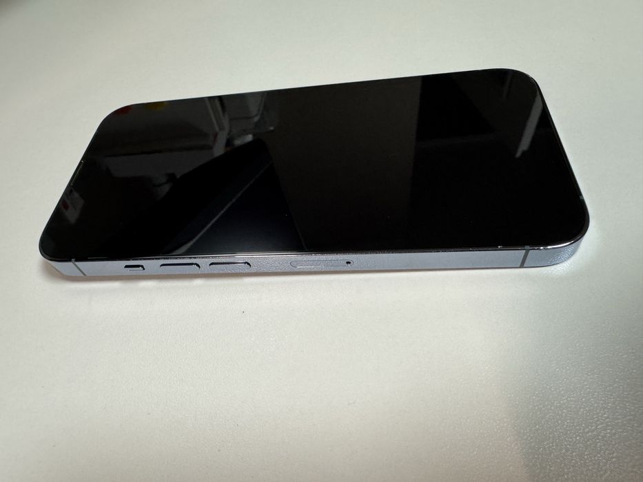 iPhone 13 Pro Sierra Blue